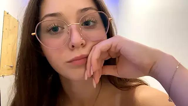 Checkout girls naked models with similar nickname. Cute sexy Free Models.