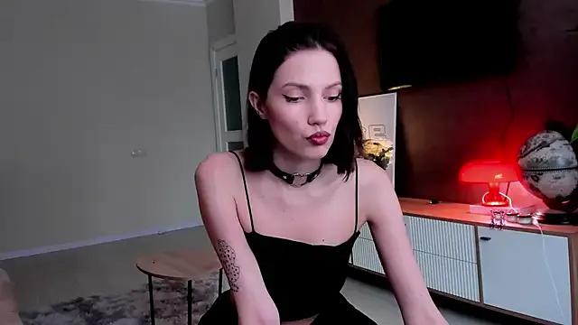AdeleShinemm from StripChat is Freechat