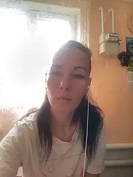 Adeline3302 from StripChat is Freechat