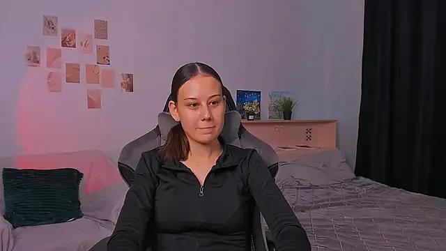 adelle046 from StripChat is Freechat