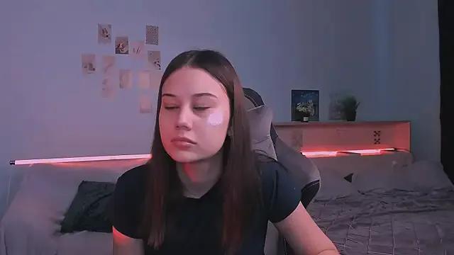 adelle046 from StripChat is Freechat