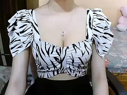 adore_khushbu from StripChat is Freechat