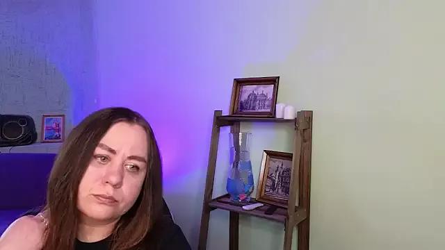 Adriana_Kitty from StripChat is Freechat