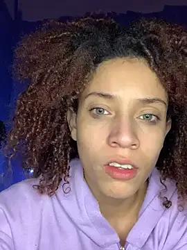 Adrianita-Fox from StripChat is Freechat