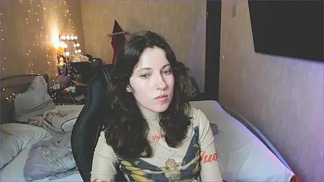 Agata_in_Wonderland from StripChat is Freechat