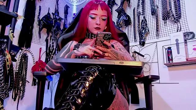 Agatha_BDSM from StripChat