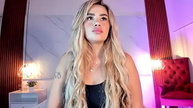 agatha_zc from StripChat
