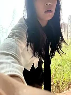 AiBanana from StripChat is Freechat