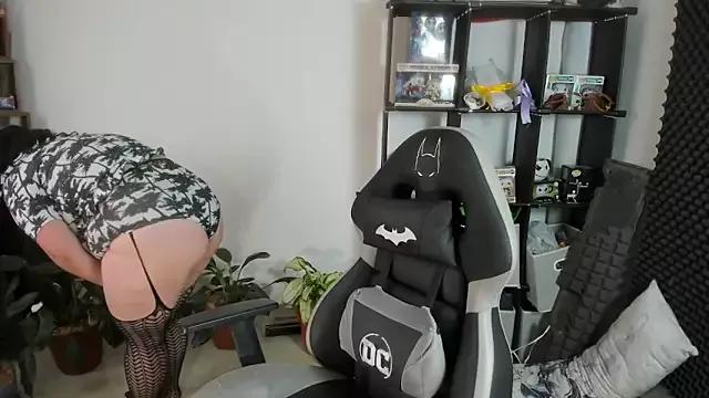 aika-dreams from StripChat