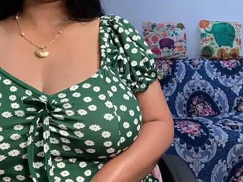 Aishwarya_05 from StripChat is Freechat