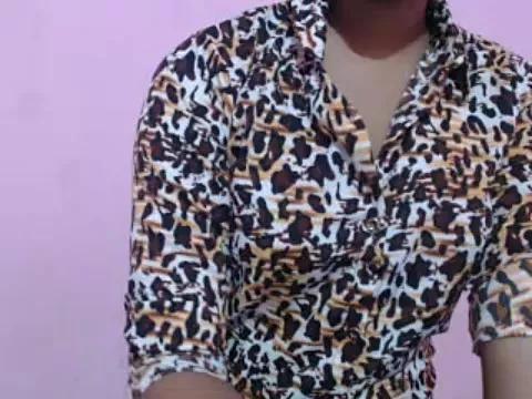 Akki_Yours from StripChat