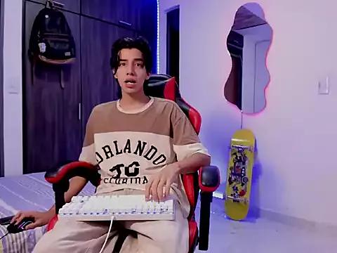 alan_boy01 from StripChat is Freechat