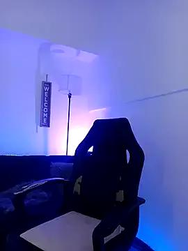 Alana-sweet from StripChat is Freechat