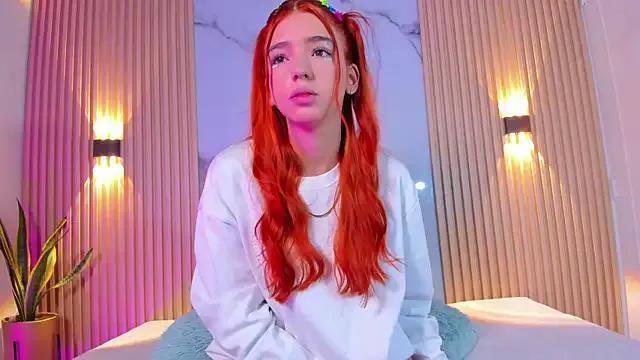 Alana_333 from StripChat is Freechat