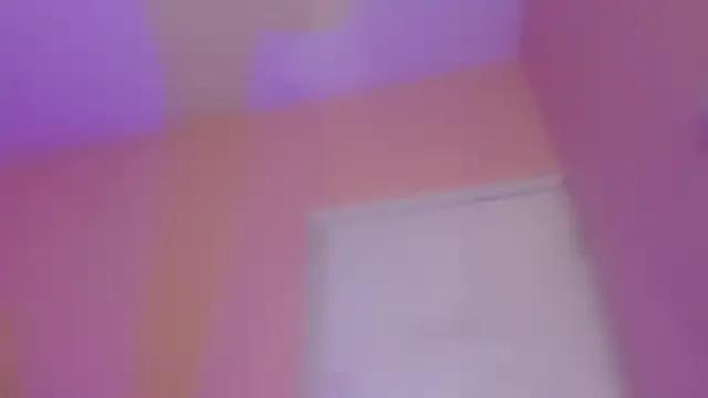 Alana_x_ from StripChat is Freechat