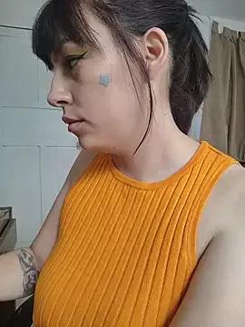 AlanaDesire from StripChat is Freechat