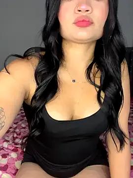 Alanasole from StripChat is Freechat