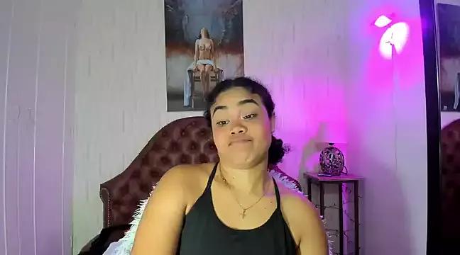 Alanna_Jones from StripChat