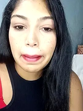 aleexacandy on StripChat 