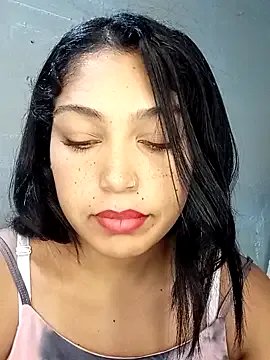 aleexacandy on StripChat 