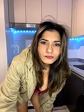 AlejandritaMilano from StripChat is Freechat