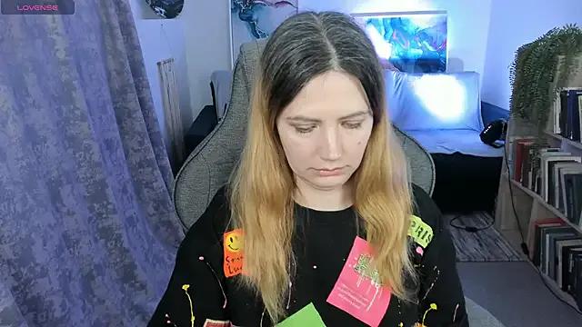 AleksaLaurent from StripChat is Freechat