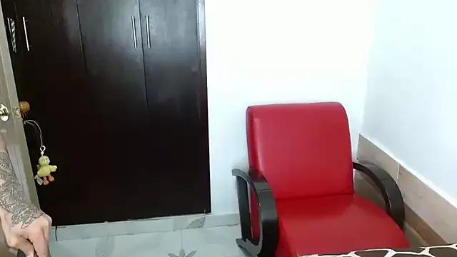 Alex_mojica from StripChat is Freechat