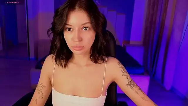 Alexa___Hill from StripChat is Freechat