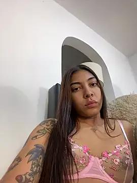 AlexandraAndKatty from StripChat is Freechat