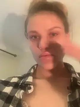 AlfaAngela from StripChat is Freechat