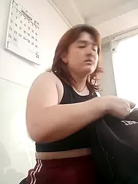 AliaMiller_ from StripChat is Freechat
