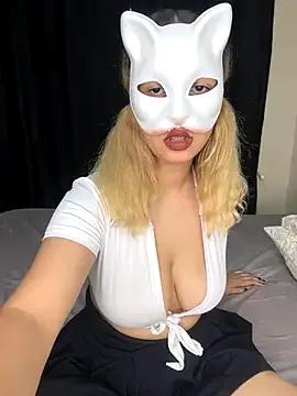 aliandmelisa from StripChat is Freechat
