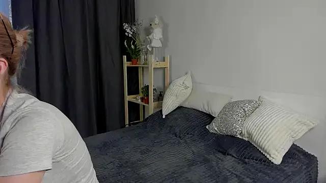 Alice_Presly from StripChat is Freechat