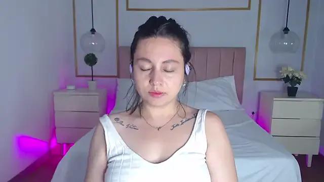 Alice_Sinclair from StripChat is Freechat