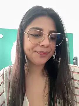 AliceGarc from StripChat is Freechat