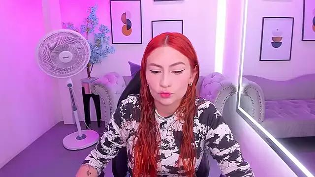 Alicia_leclair from StripChat is Freechat