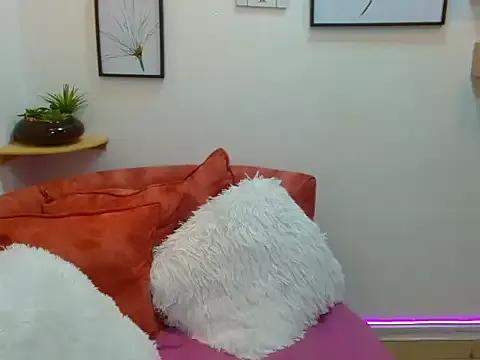 Aliciacute__ from StripChat is Freechat