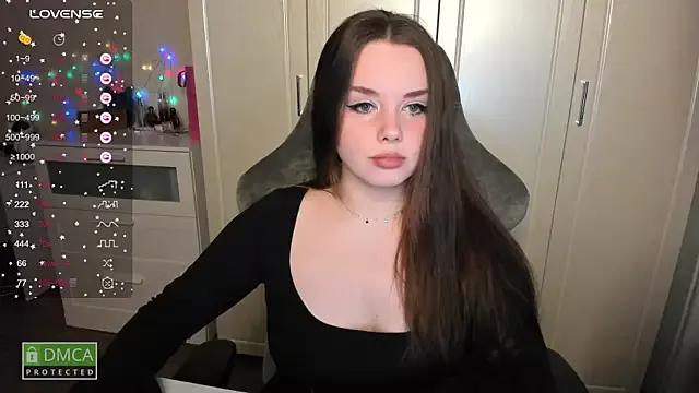 aliice_cutie from StripChat