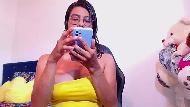 Aliice_Doll from StripChat