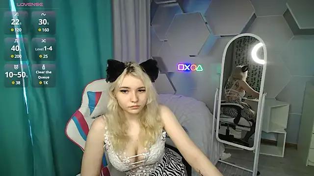 aliicemeow from StripChat is Freechat
