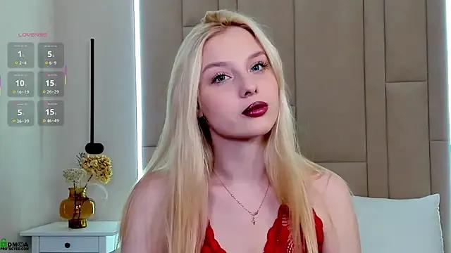 AliseRoseee from StripChat is Freechat