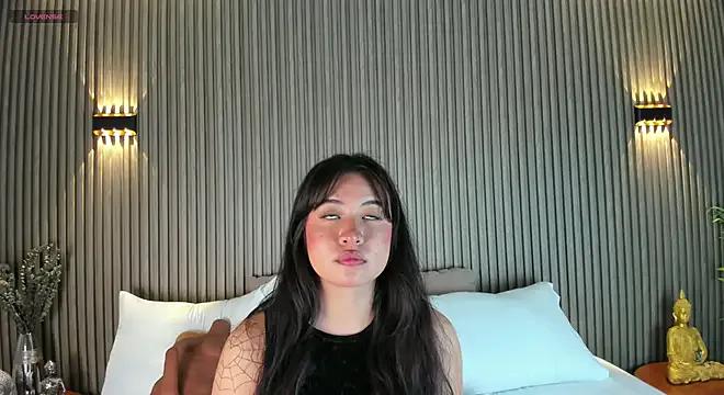 AlisonBeckerr_ from StripChat is Freechat