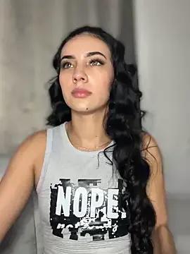 AlisonFerrera_ from StripChat is Freechat