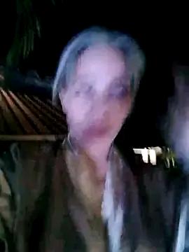 Alisson_Milf from StripChat is Freechat