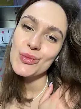 AllaTousNew from StripChat