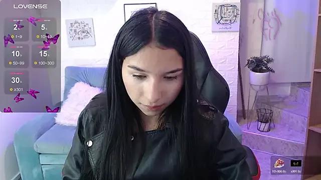 Allayah_w from StripChat is Freechat