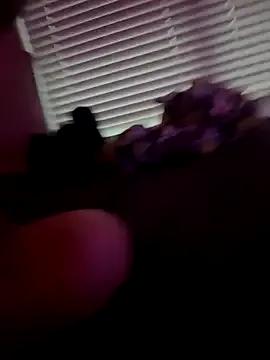 AllesandraLove from StripChat is Freechat