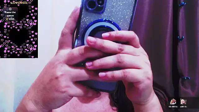 Alliayah_Hollyx from StripChat is Freechat