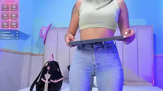allice_smith from StripChat is Freechat