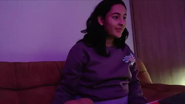 allysy_nc from StripChat